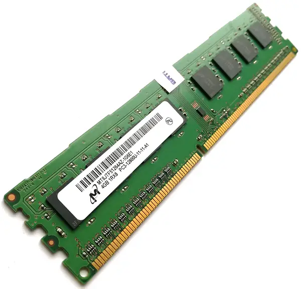 Оперативна память Micron 4 GB DDR3 1600 MHz (MT8JTF51264AZ-1G6E1) б/у